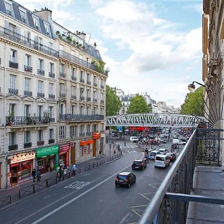Sure By Western Gare Du Nord Hotel Parigi