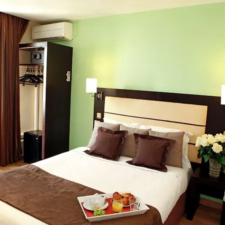 Hotel Sure By Western Gare Du Nord Parigi