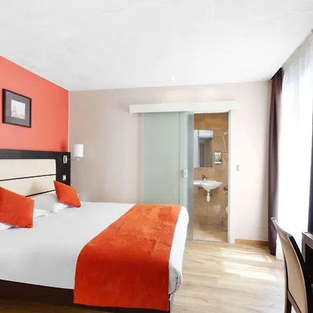 Hotel Sure By Western Gare Du Nord Parigi