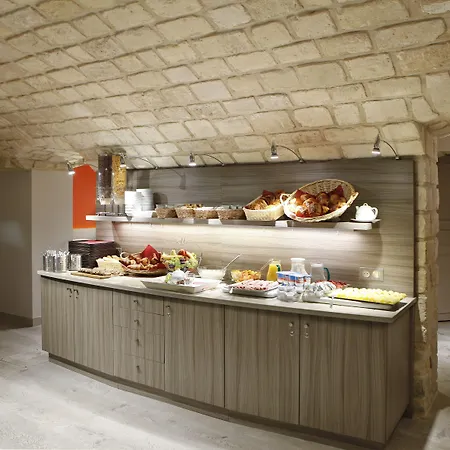 Hotel Sure By Western Gare Du Nord Parigi