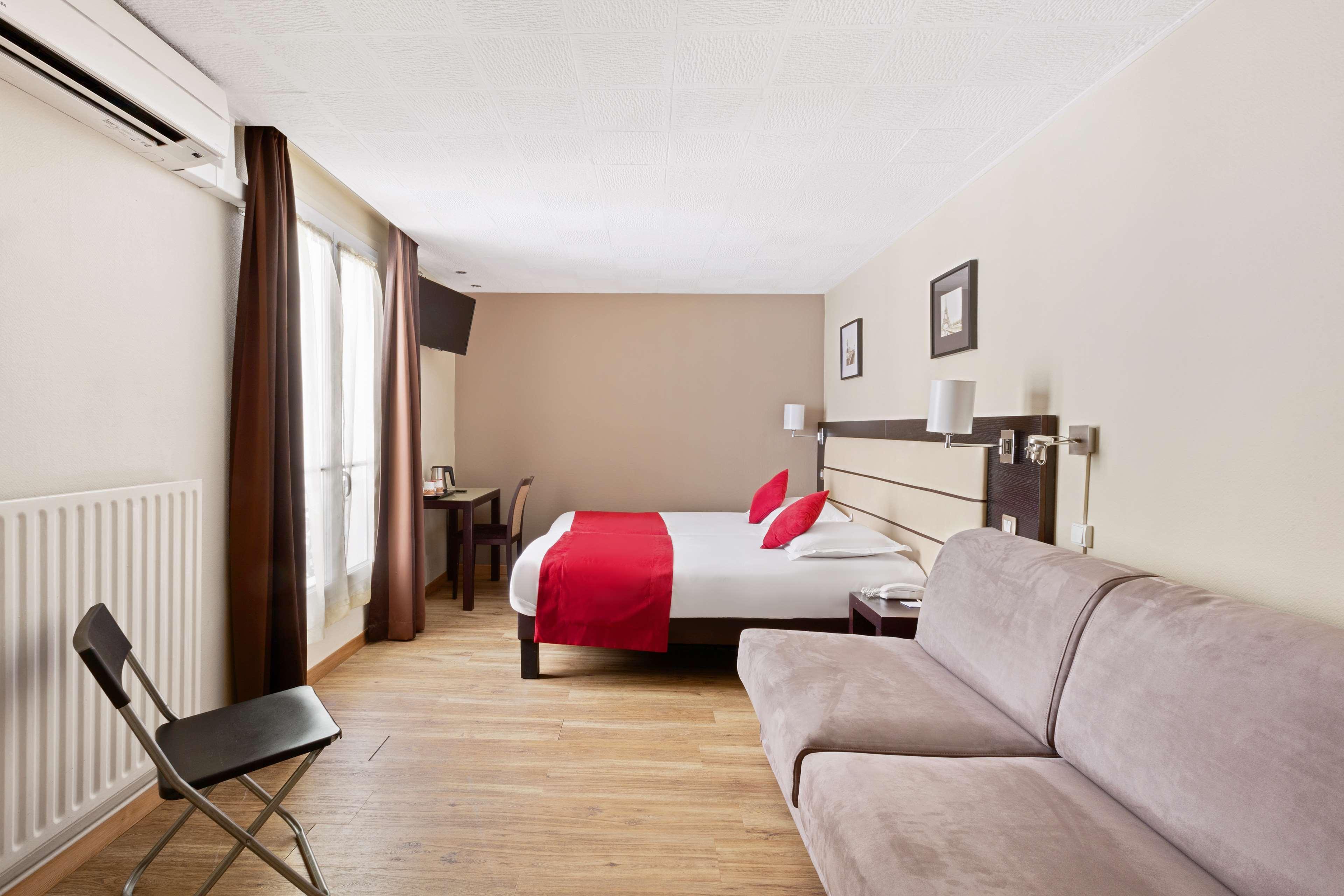 Sure By Western Gare Du Nord Hotel