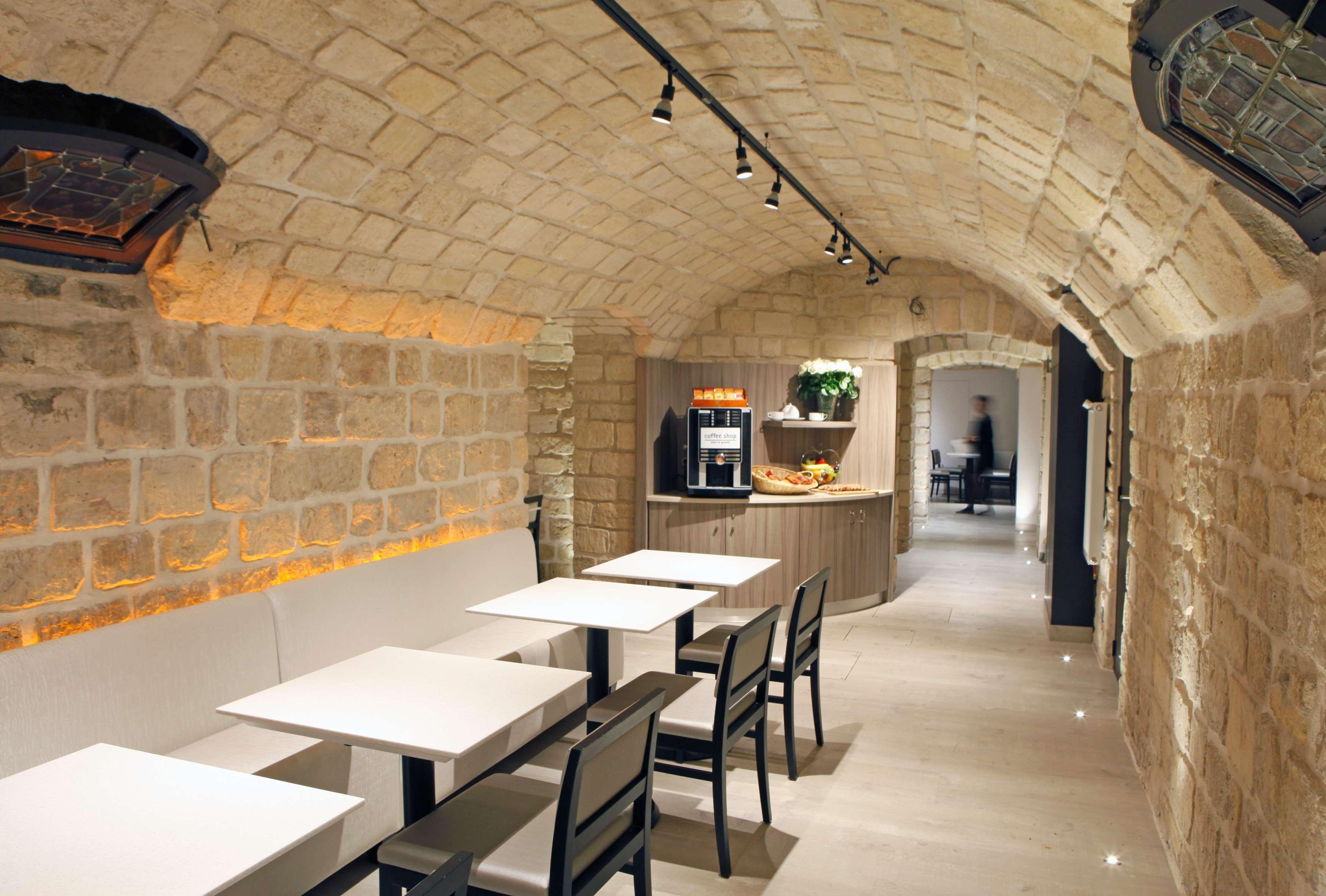 Sure By Western Gare Du Nord Hotel Parigi