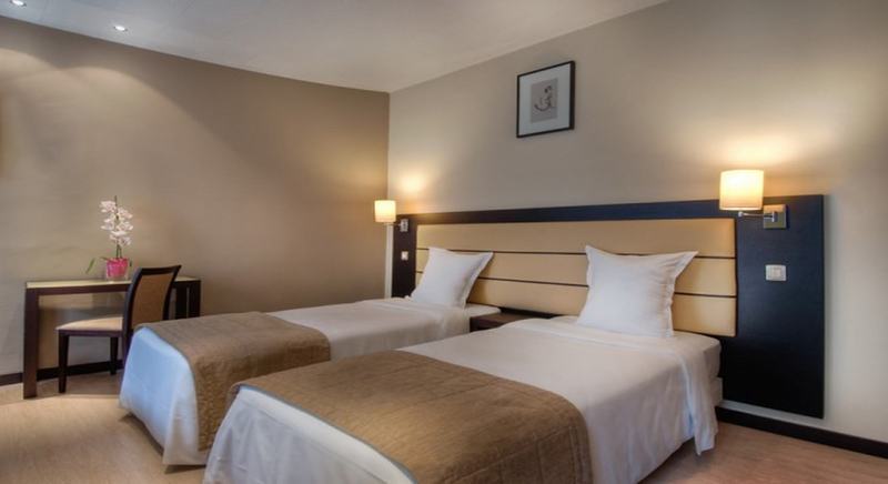 Hotel Sure By Western Gare Du Nord 3*