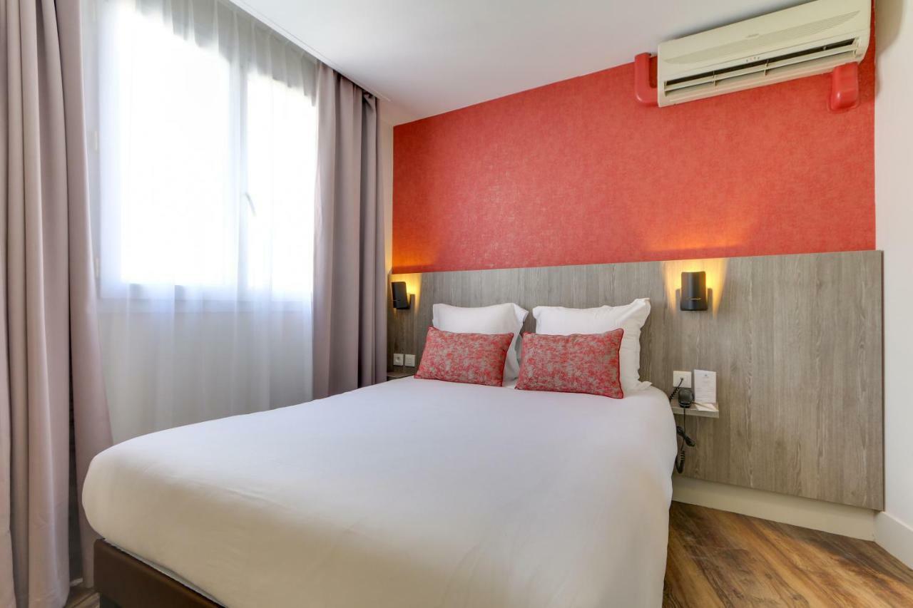 Hotel Sure By Western Gare Du Nord Parigi