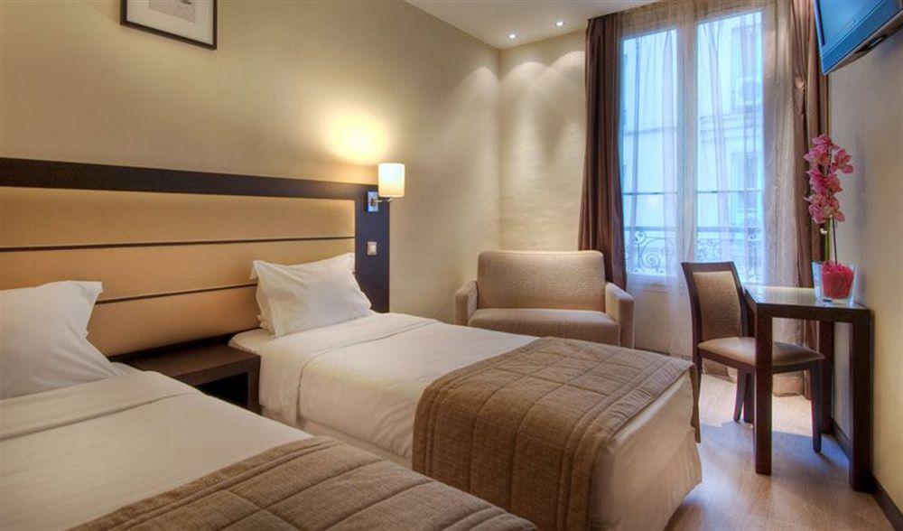 Sure By Western Gare Du Nord Hotel